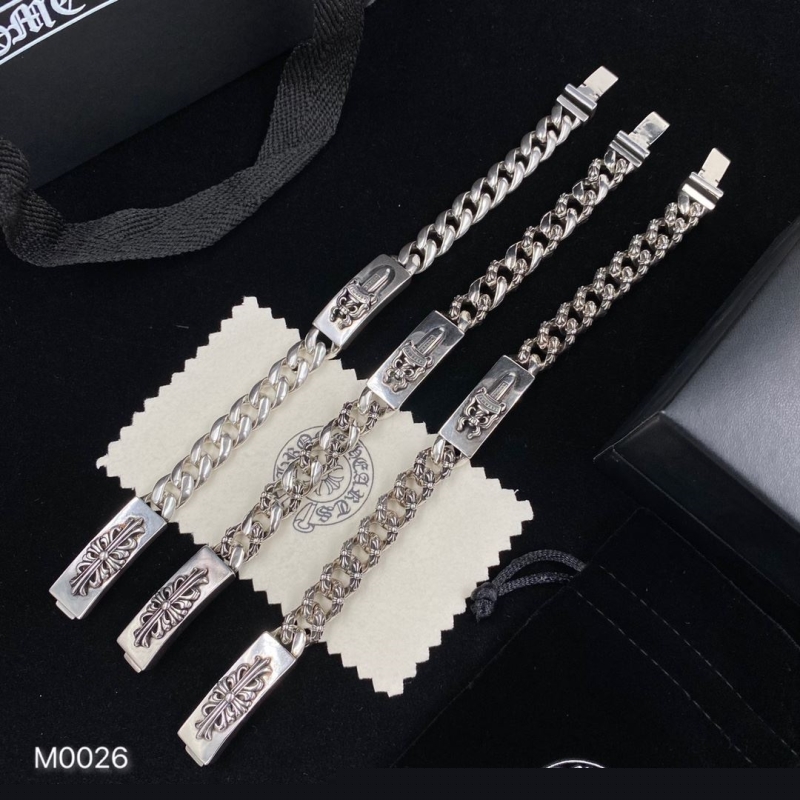 Ch**me He**ts bracelets